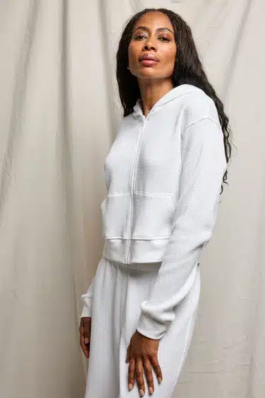 PERFECTWHITETEE inez white